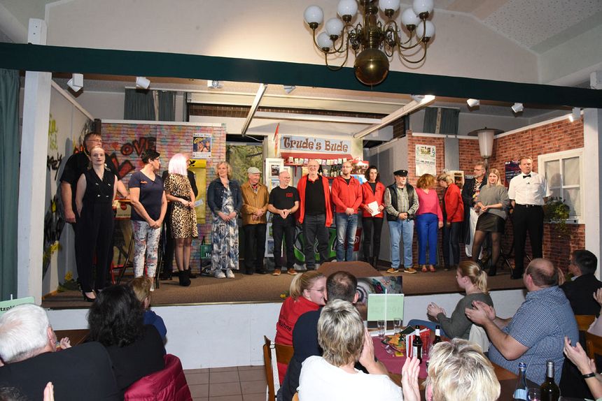 Theatergruppe "Bühne frei" Theatergruppe "Bühne frei"